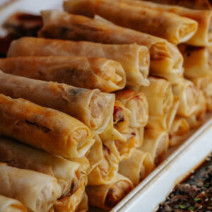 HOME MADE LOEMPIA'S MET KIPPENGEHAKT 2ST